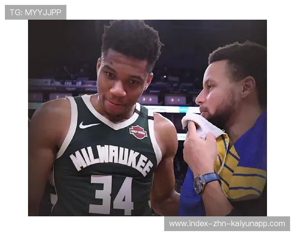 字母哥送出亲笔信鼓励退役球员，暖心榜样再现